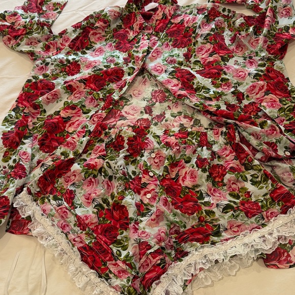 Selkie Roses are red silk slumber party set - Picture 9 of 15
